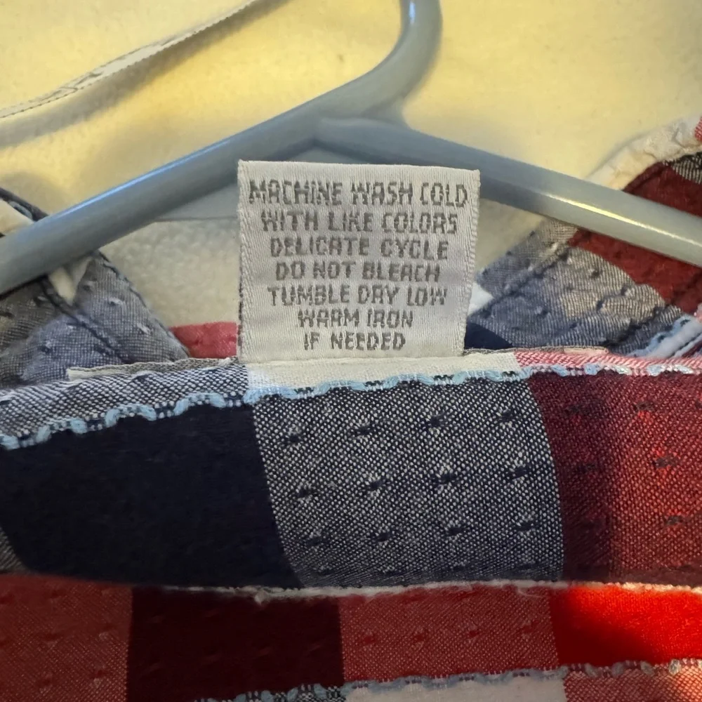 Red/Blue/White Plaid Button-Up Women’s Top sz 1X - Picture 13 of 14